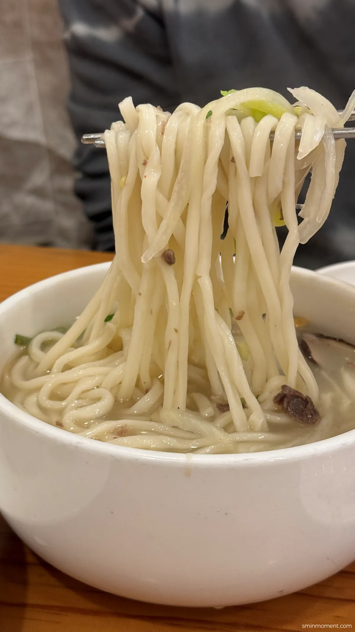 삼청동-대표-맛집-황생가칼국수-칼국수-김-폴폴