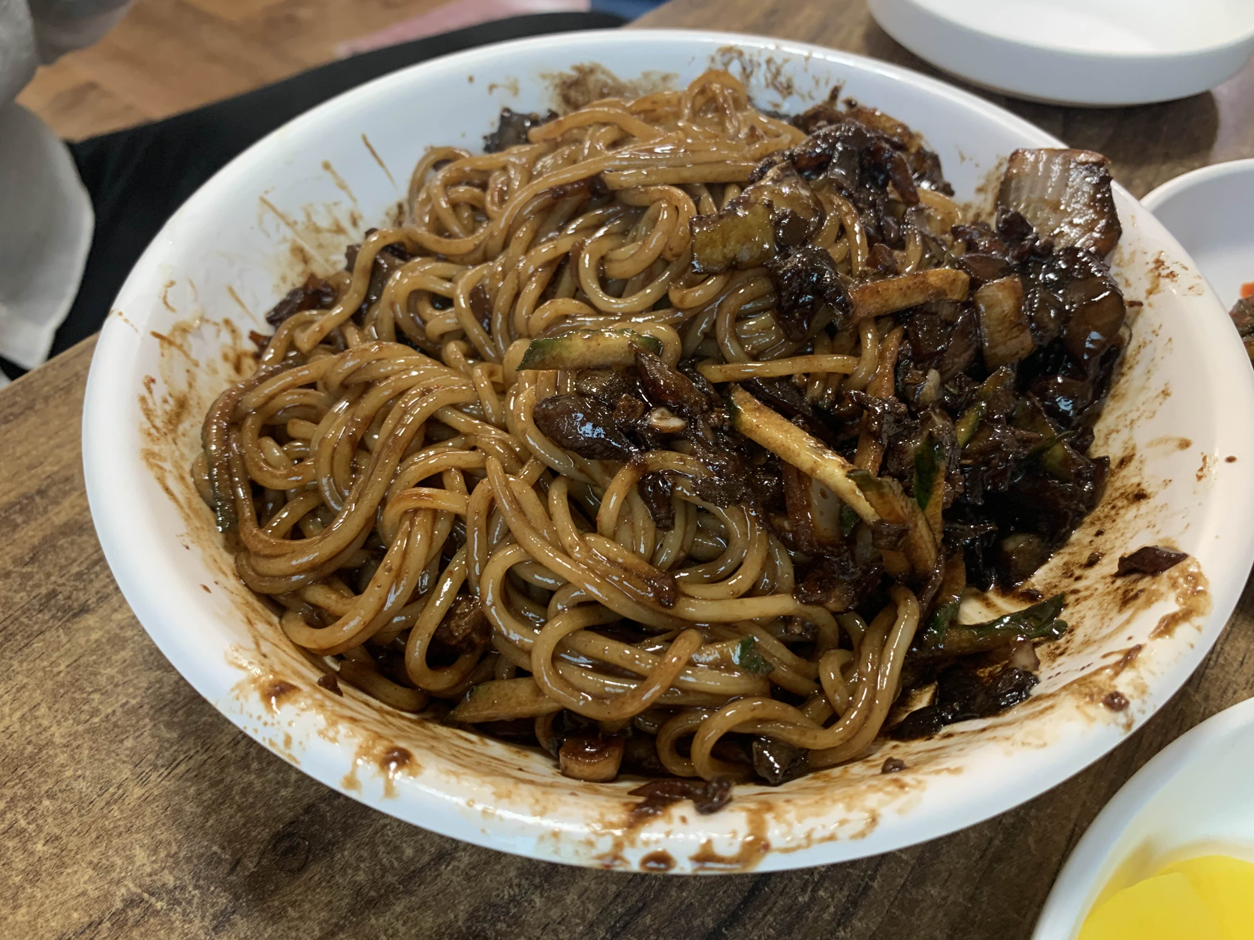 명경식당 짜장면