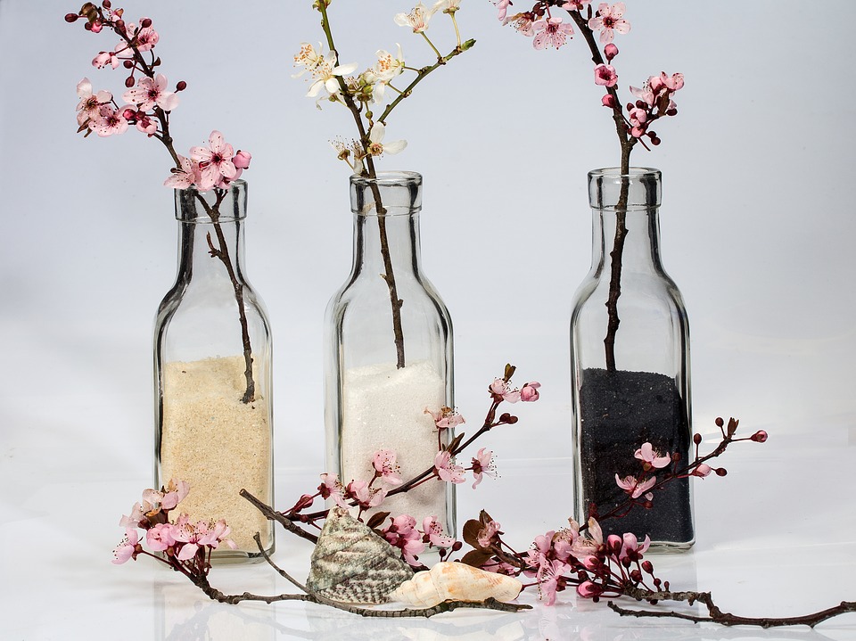 유리컵 유리조각 유리잔 유리병