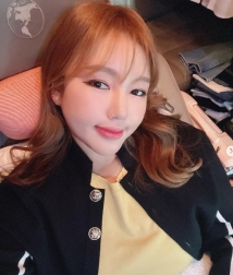 송가인 셀카