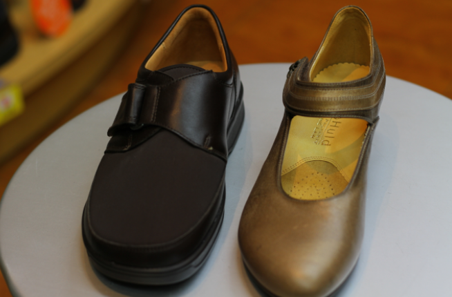 ▲ 오브릭형 구두