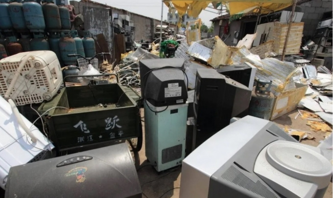 폐가전 무료 수거 총정리 | 냉장고·세탁기·TV 배출 꿀팁