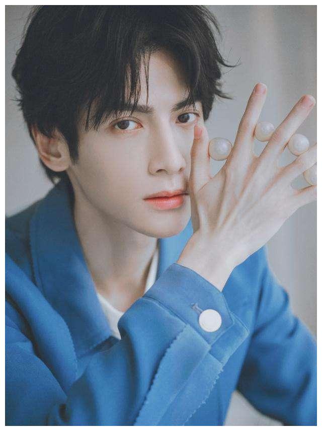 라운희 출연 드라마, 영화추천 - 호의행, 반시밀당반시상, 향밀침침신여상, 강철비룡지재견오특만 / 프로필, 나이, 키