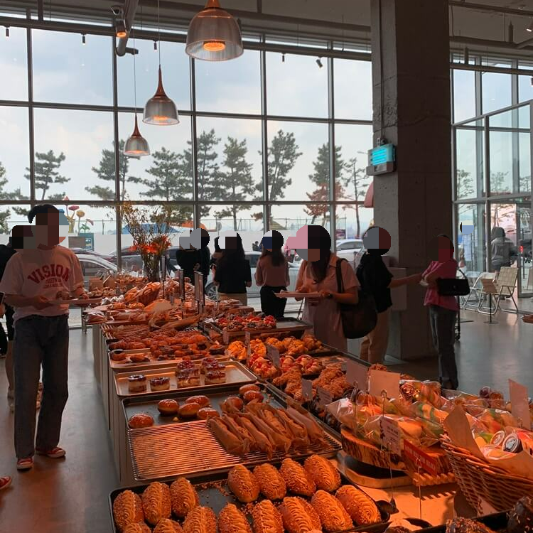 포항 영일대 카페, 오브레멘