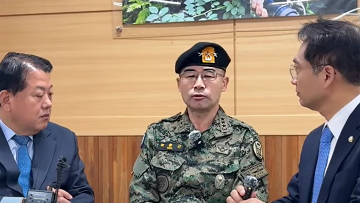 곽종근 특전사령관과 김병주 더불어 민주당의 인터뷰