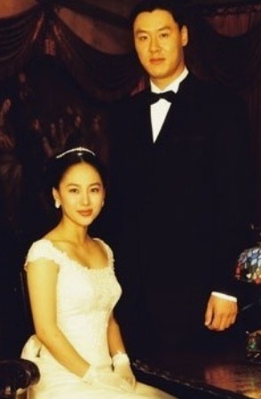 배우 박주미 결혼하자마자 140억 건물