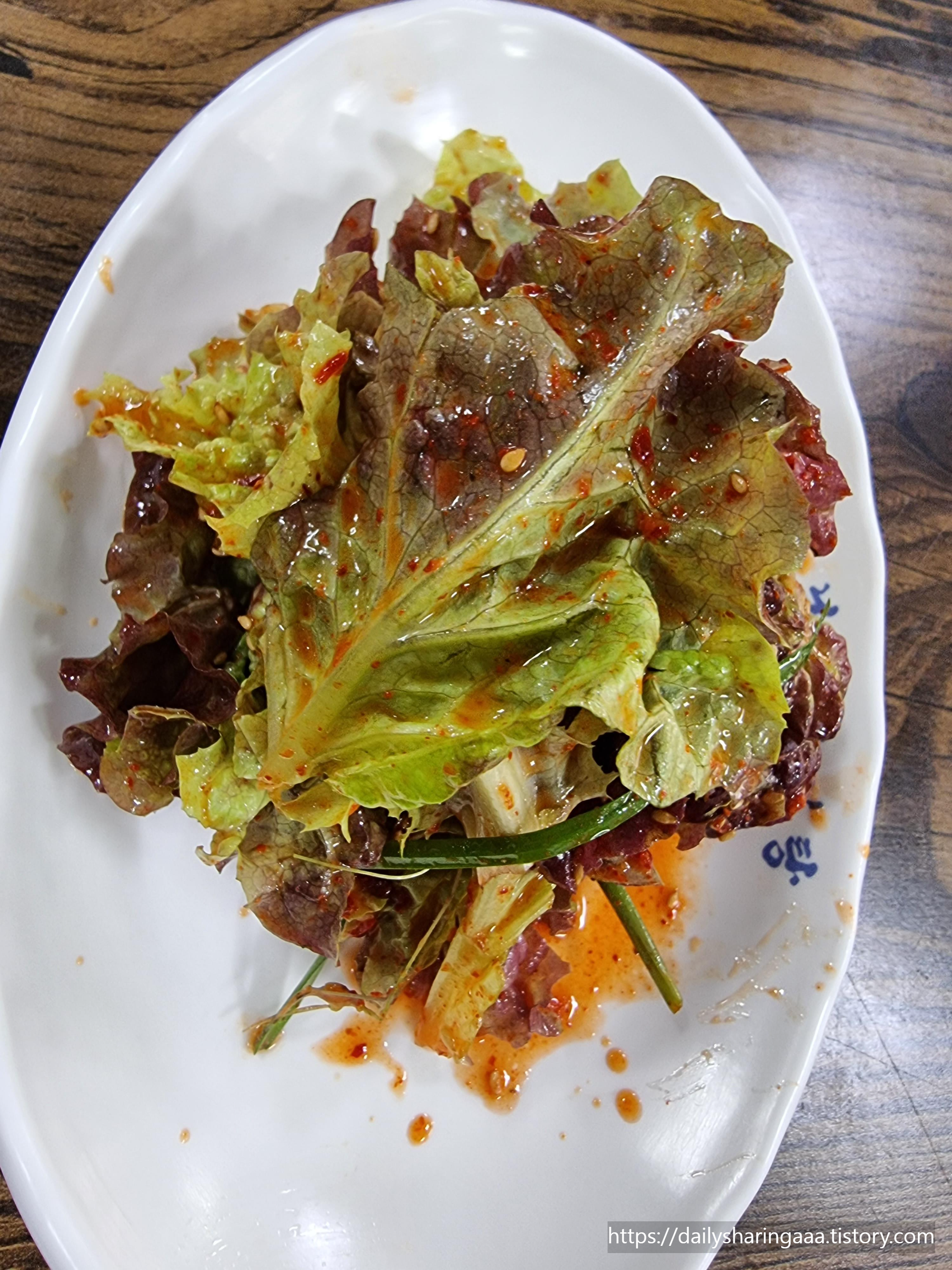 인천_신현동_남원추어탕_상추겉절이