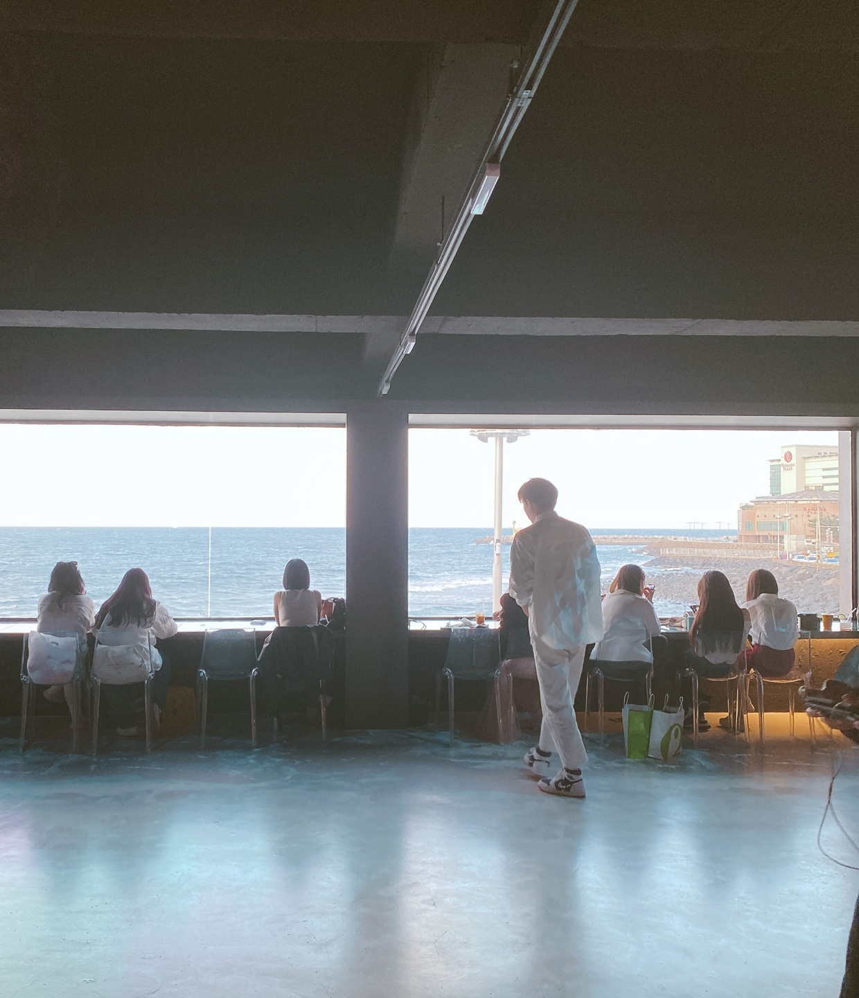 제주공항 & 용연계곡 근처 한라봉 젤라또 카페 휴즐리제주 한라봉젤라또 현무암젤라또 주차 리뷰 추천