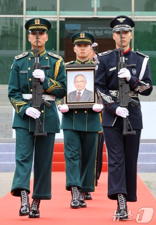 이하전 지사 독립유공자 &amp;#124; 유해 봉환식 &amp;#124; 애국지사의 마지막 귀환