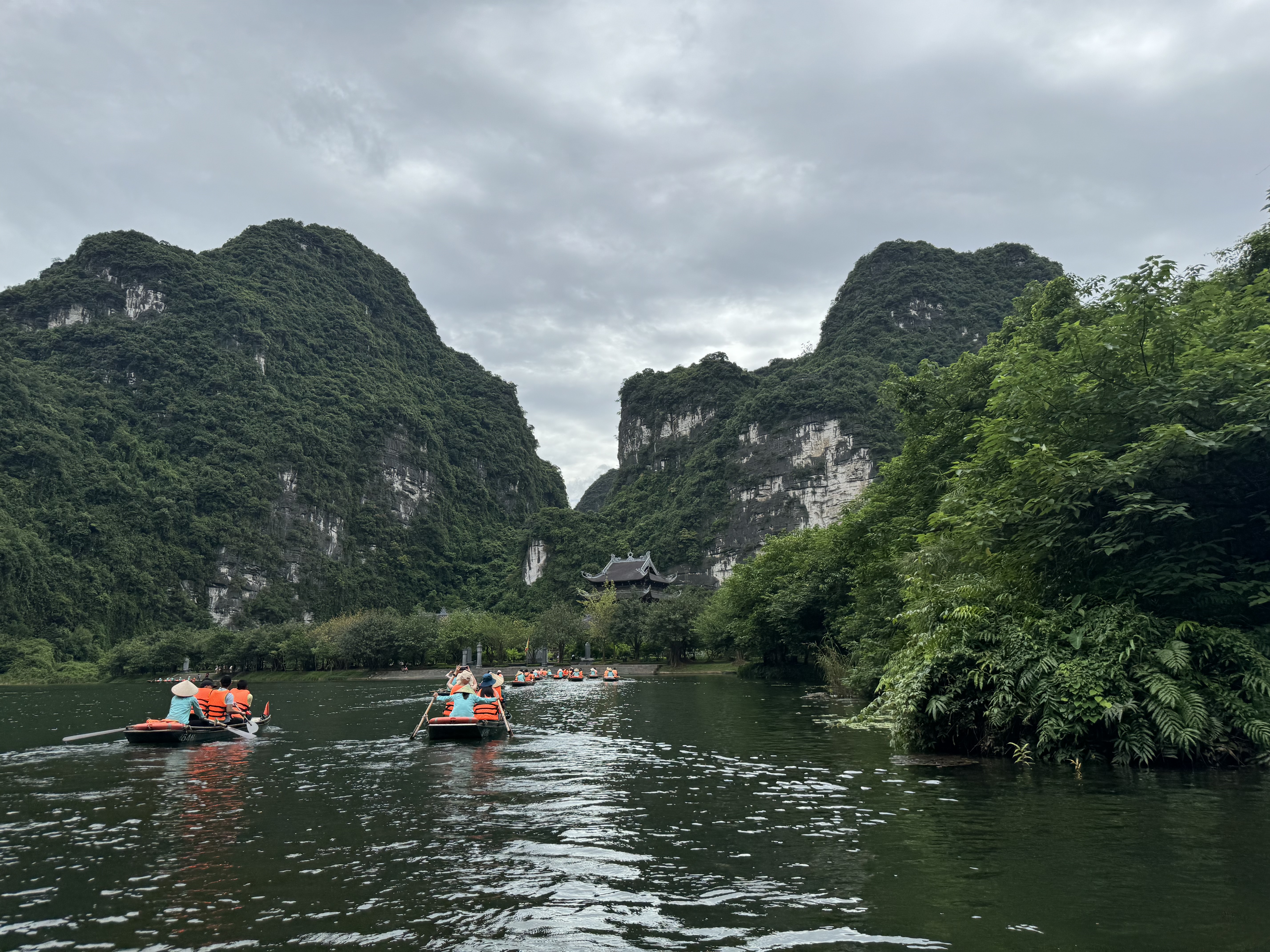 짱안 경관복합지구(Quần thể Danh thắng Tr&agrave;ng An)