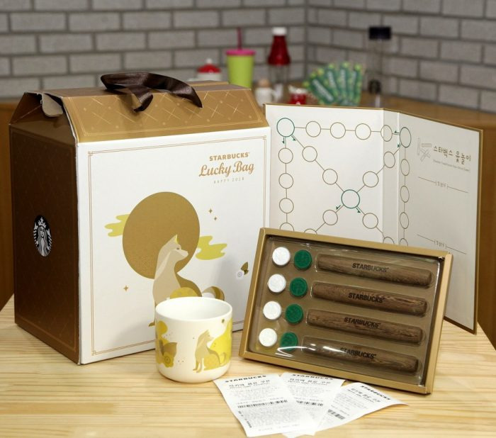 역대-스타벅스-럭키백-실물-가격-변천사-(07년~25년)