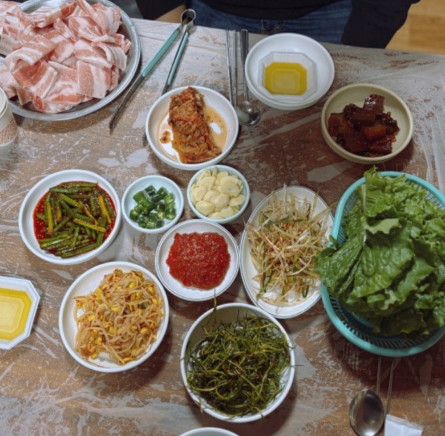 전현무계획-홍성-냉동삼겹살-덕성식당-49년-국내산