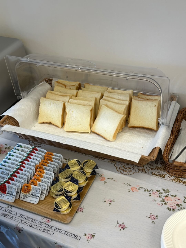 아사쿠사-호텔-하타고-펠리칸-식빵