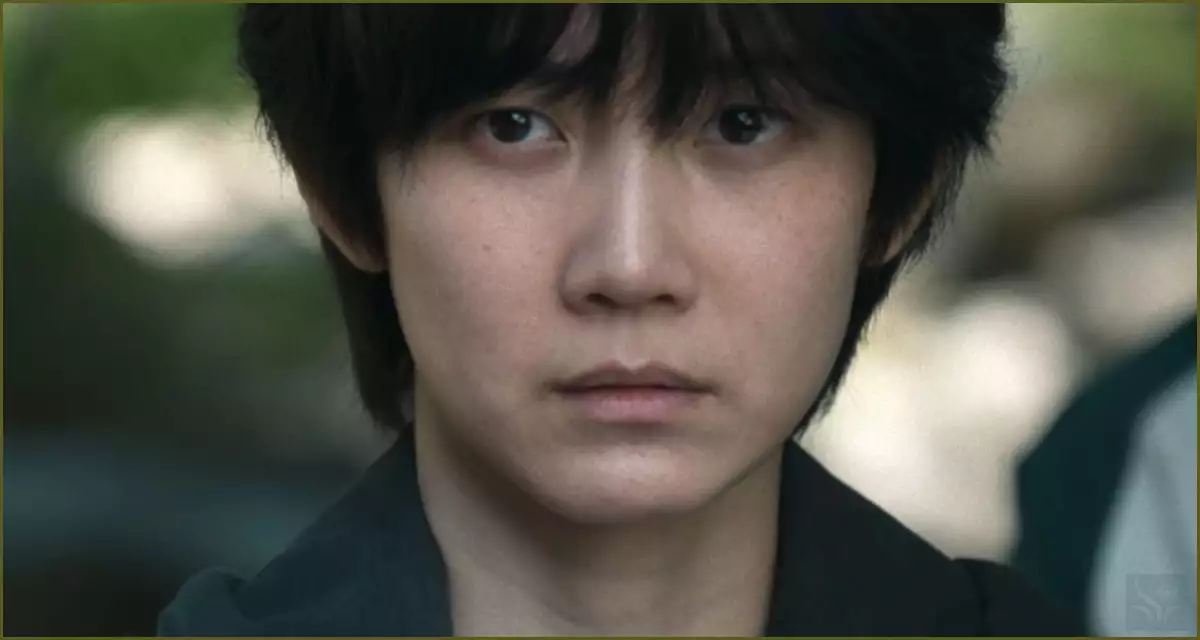 성민찬 목사를 용의자로 의심하는 연희 형사