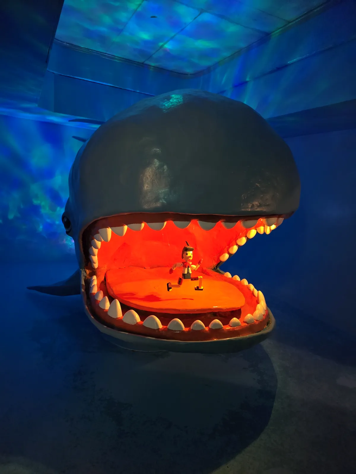 쁘띠프랑스-이탈리아마을-고래뱃속의 피노키오