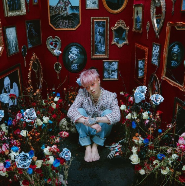 앨범-커버-사진입니다.