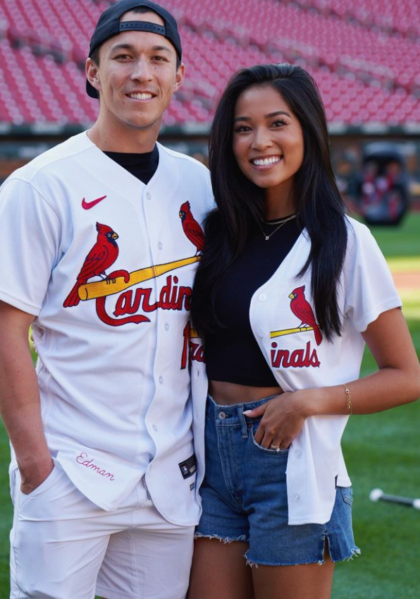 여자친구와 촬영한 세인트루이스 카디널스 토미애드먼