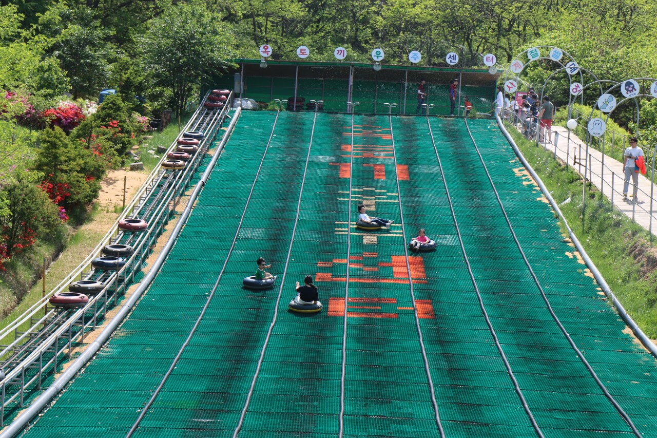 옥토끼 유수풀장