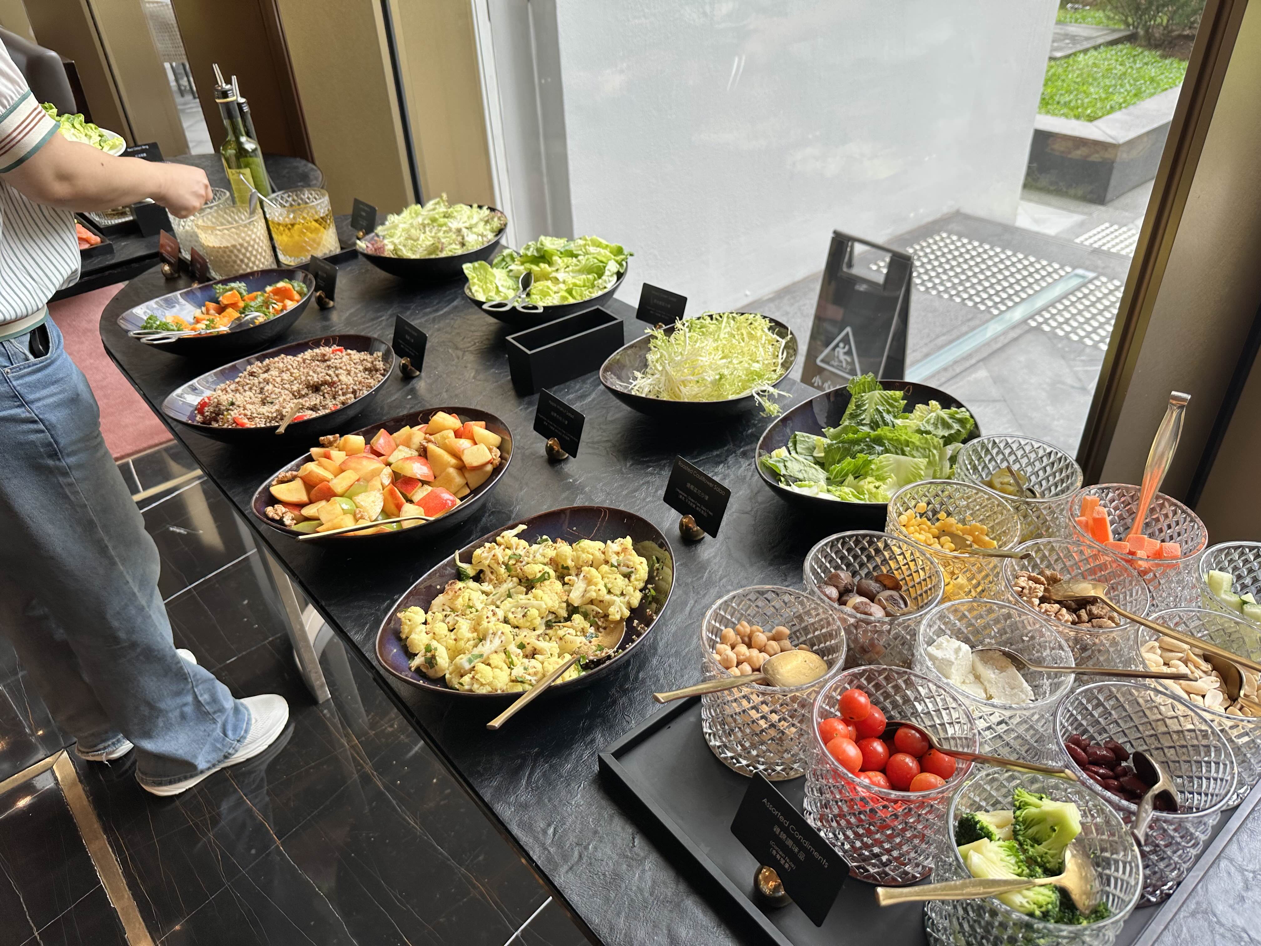 더 머레이 홍콩 조식 샐러드