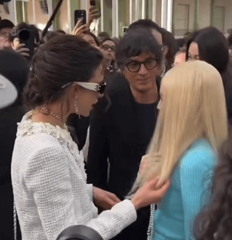 서브스턴스 마가렛 퀄리 제니 샤이아 라보프 프로필 