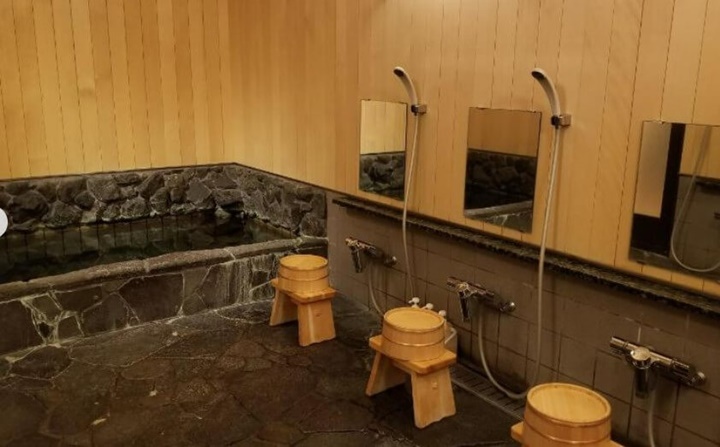 료칸사와야혼텐