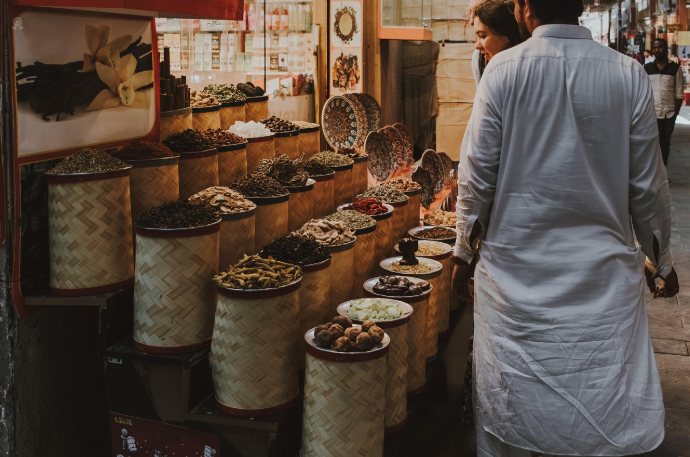 중동 향신료 전통시장