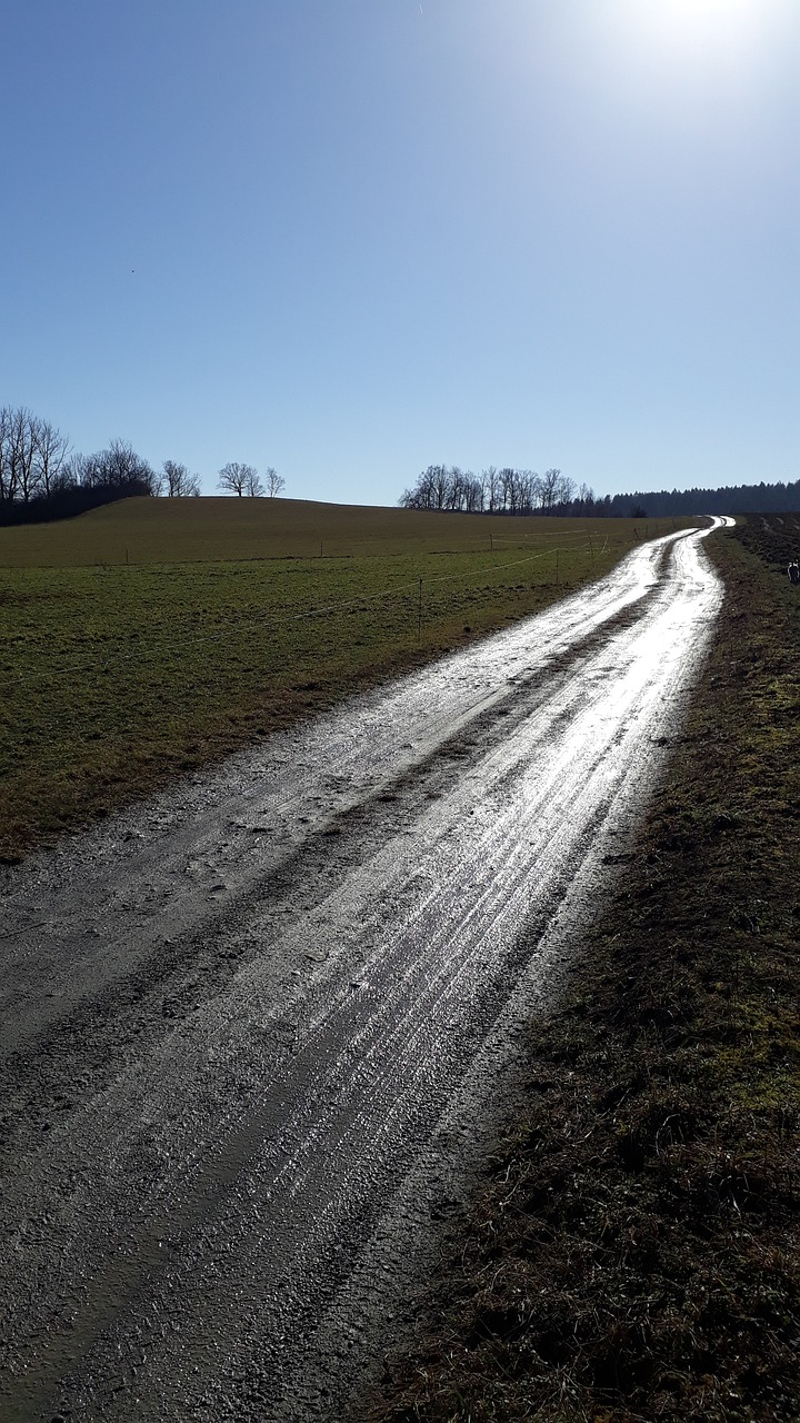 산티아고 순례길을 나타내는 사진