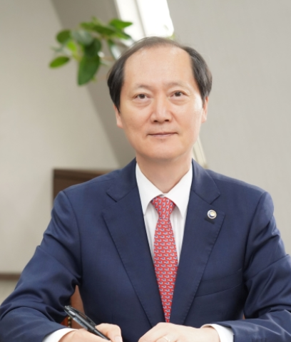 이완규 법제처장