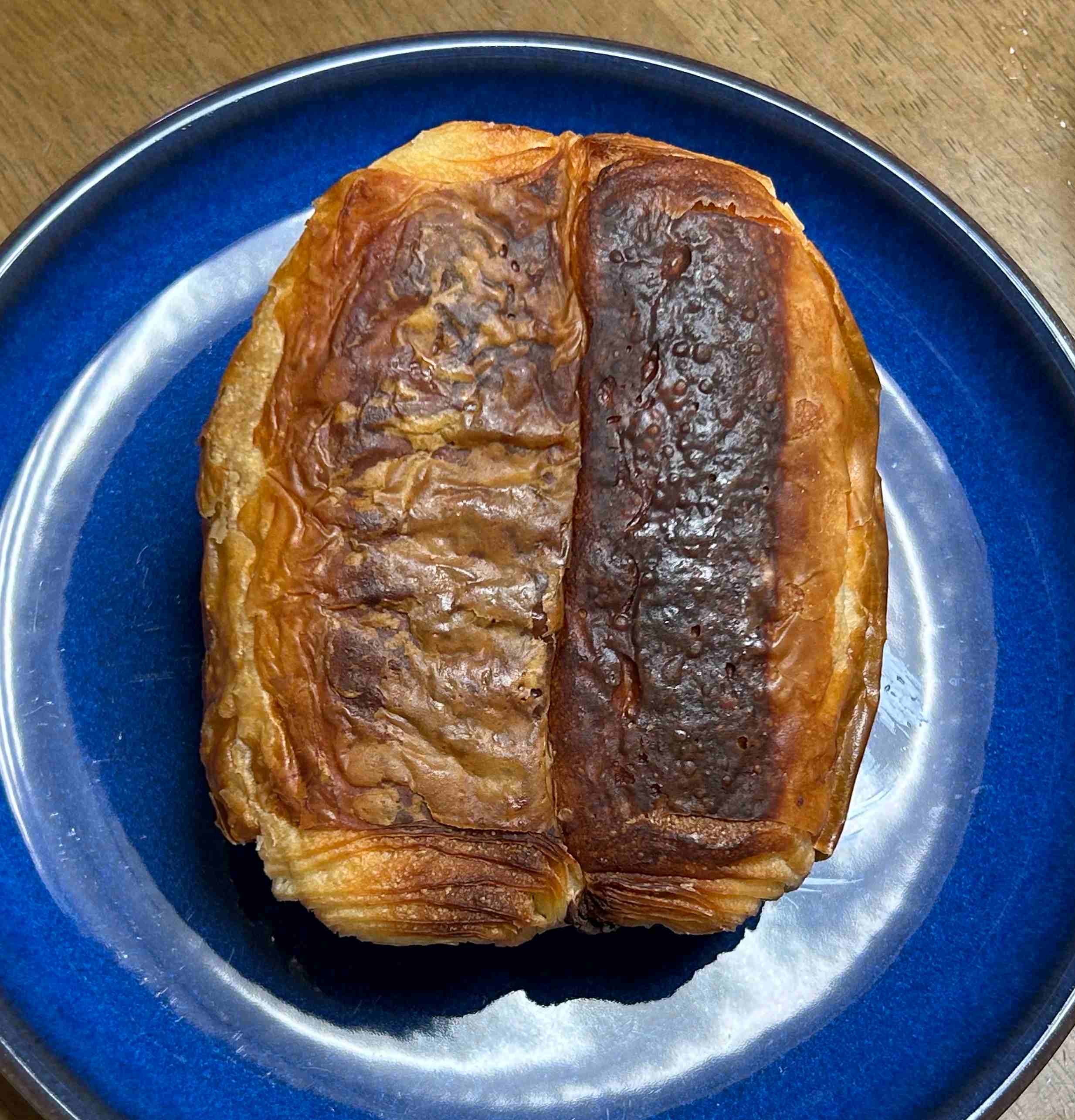 뺑오쇼콜라 바닥면