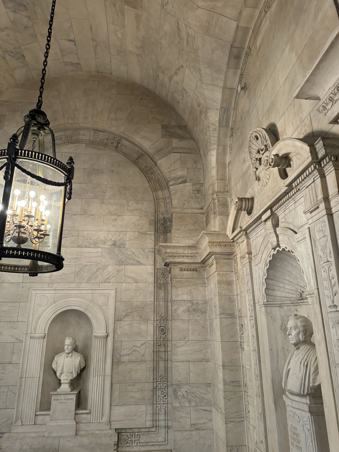 뉴욕공립도서관 내부 사진