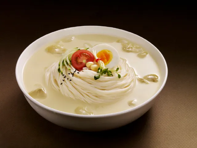 콩국수 만들기 위한 콩 삶는 방법과 고소한 국물 비법_8