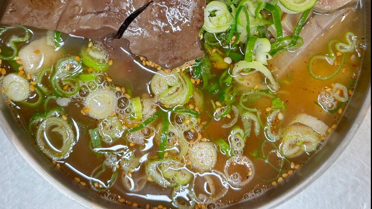 생생정보통 삼송역 국밥 맛집 스타밥집, 30년 전통 토렴 국밥