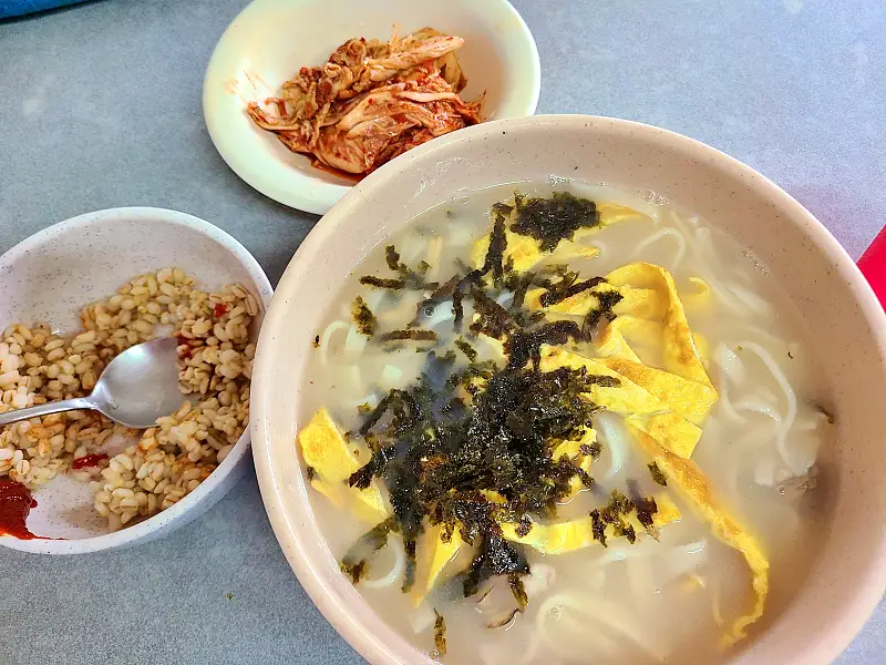 생활의달인 점심장사 해물칼국수 손칼국수 칼국수 이주경 달인 맛있는 인천 구월동 칼국수집 은둔식달 오늘방송 맛집 정보