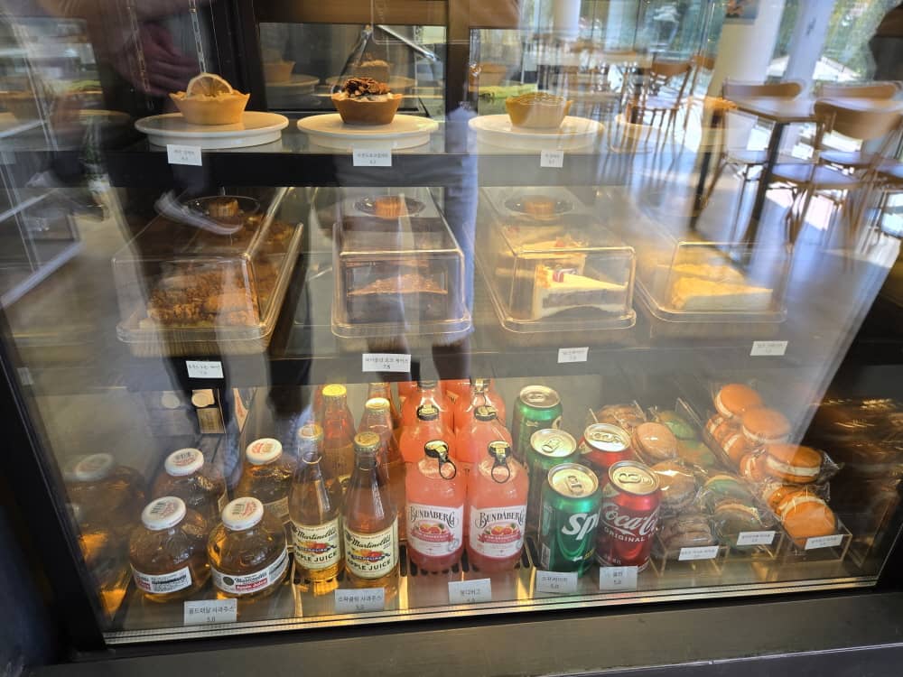 가평 모아이카페