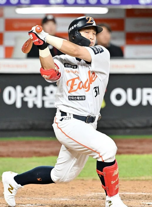 손아섭 FA, 은퇴 위기 고비 2618안타의 무게