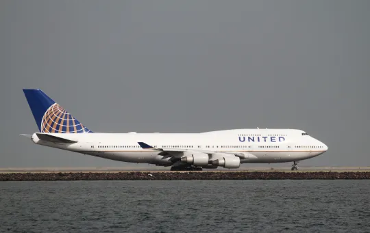 보잉 747-400