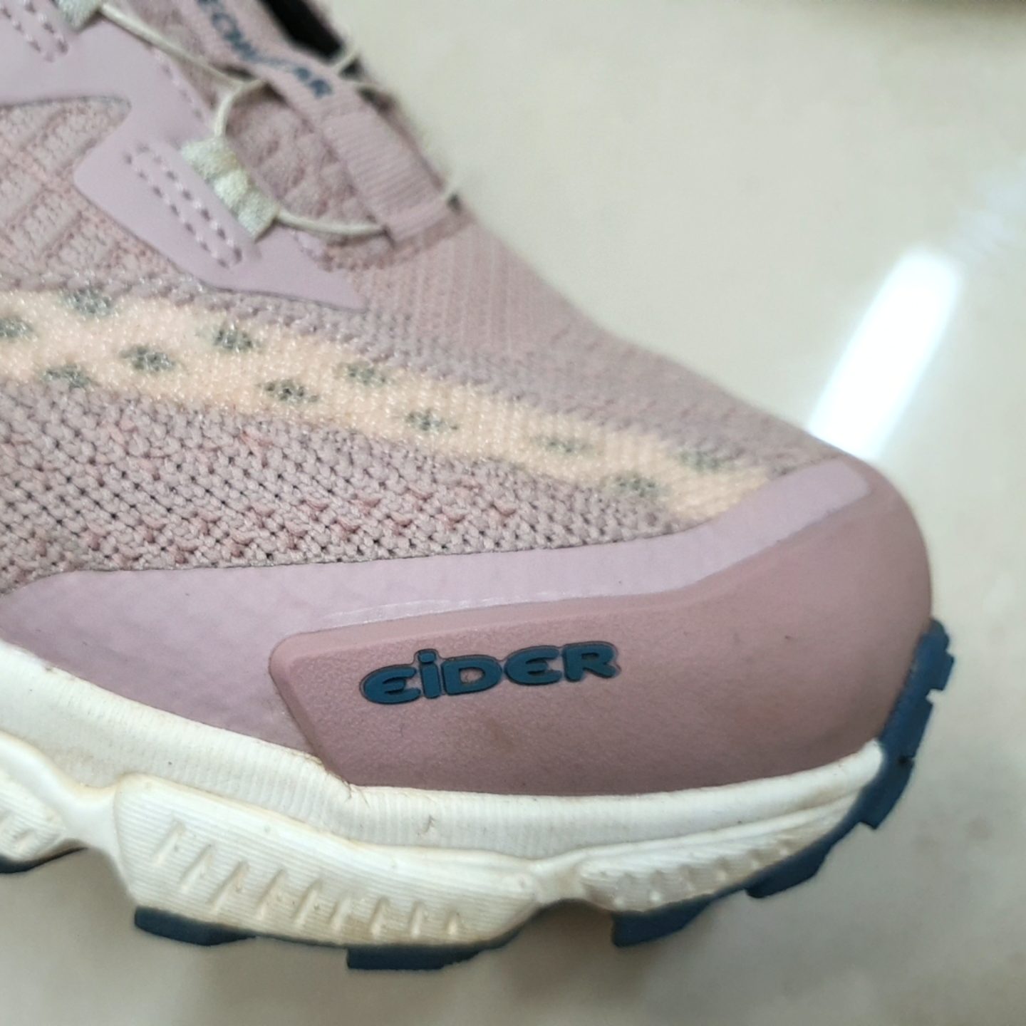 아이더 여성 트레킹화