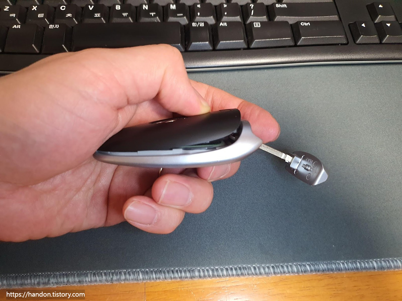 커버_분해_방법