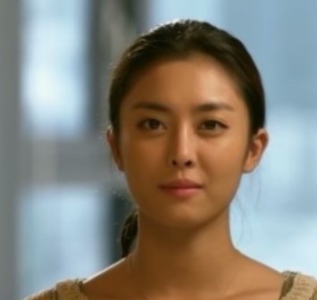 불륜문제로 시끄러웠던 여자연예인 TOP 4