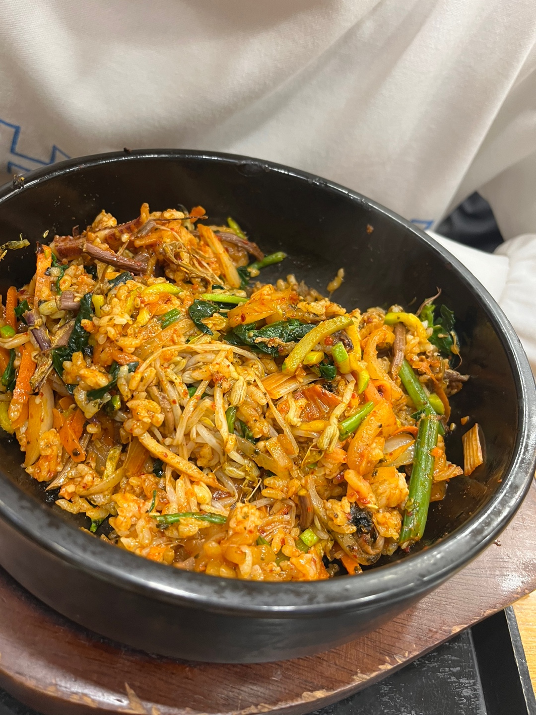 해물돌솥비빔밥