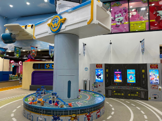 슈퍼윙스-키즈카페-취식공간-설명하는-사진