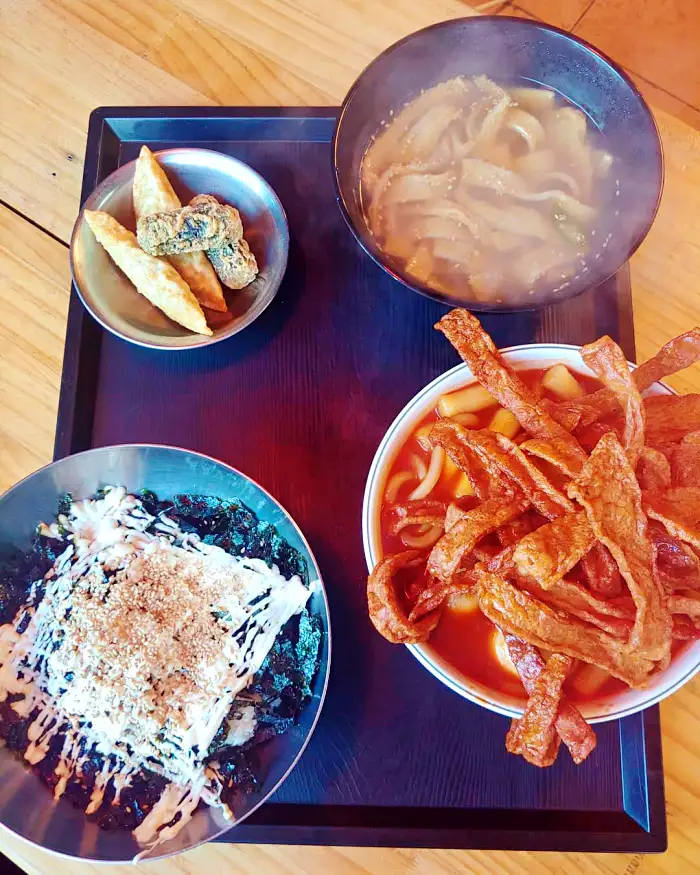 놀면뭐하니 정릉 국민대 지하세계 맛 사발 떡볶이 맛집