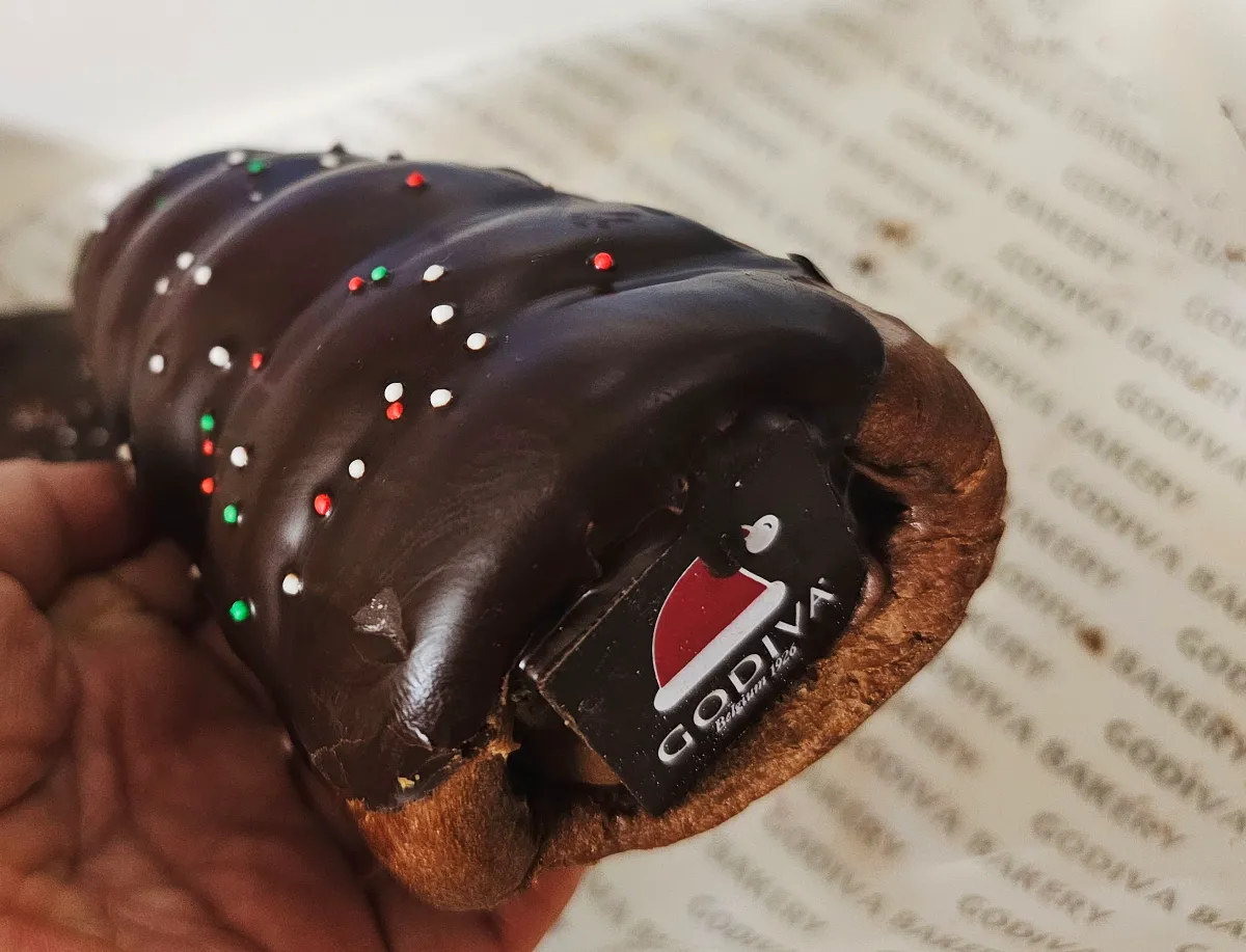 산타의 더블 초콜릿 소라빵