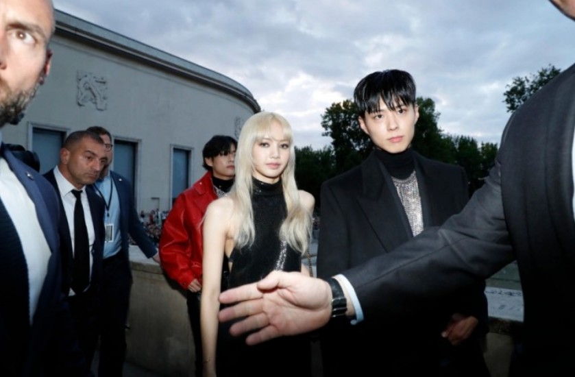 리사 나이 프로필 근황 (16)