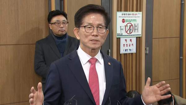 국민의힘 2차 경선&amp;#44; 김문수(왼쪽)&middot;한동훈(오른쪽) 토론 핵심 쟁점