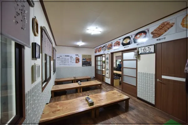 경기-양평군-양수리-황태마을-음식점-내부