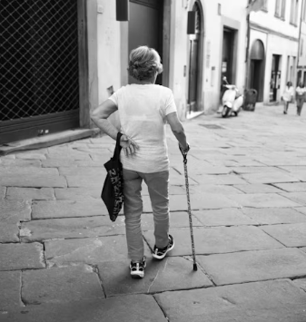 류마티스 관절염 초기증상 치료 원인 예방법