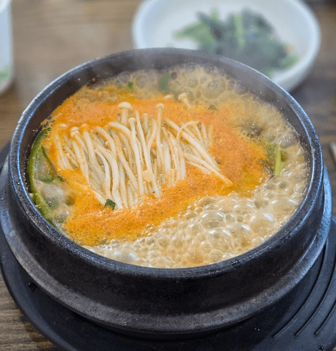 생방송투데이 흑염소 생고기구이 충남 천안 자족식당