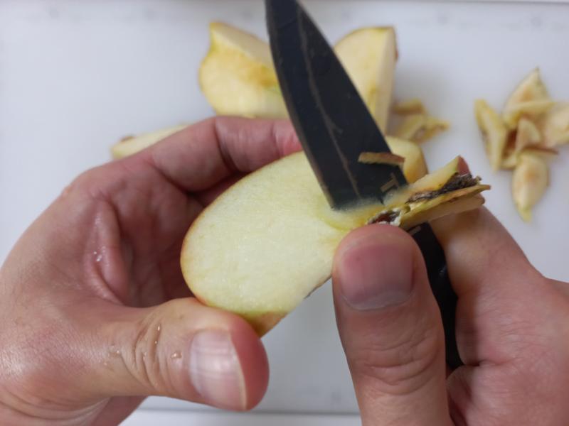 껍질째 먹는 사과 손질법