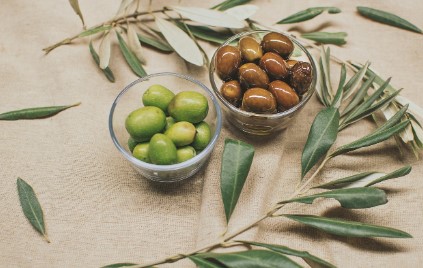 올리브유 하루 2스푼&amp;#44; 염증 줄이고 혈관 건강 지키는 놀라운 효능